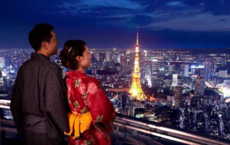 六本木　東京タワーを見るアベック